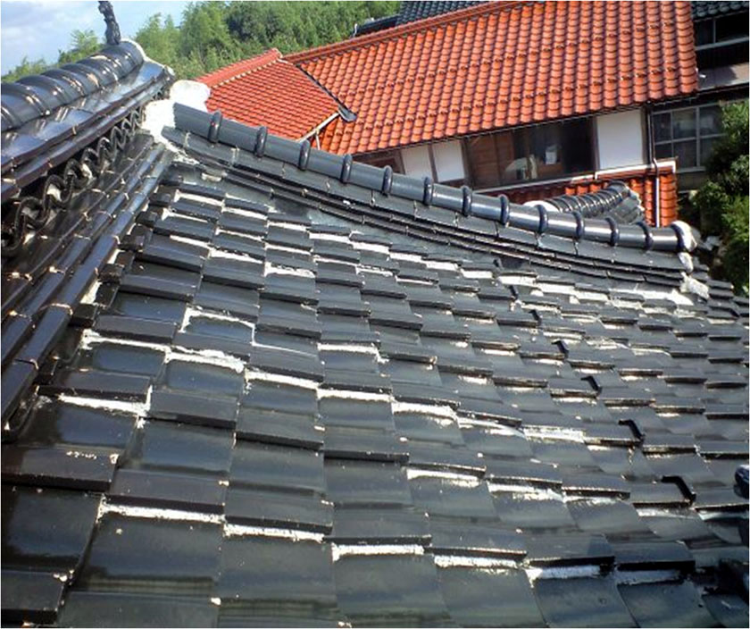 1.　葺き替え前　何度か雨漏りがして